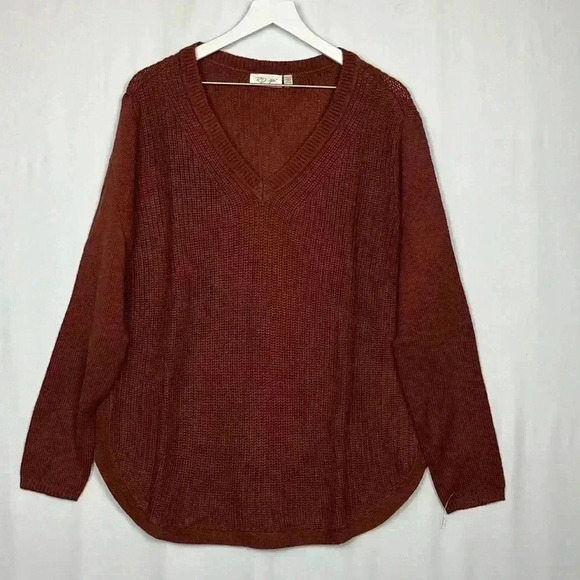 RD Style Womens Sweater Rust XXL Pullover Ribbed Texture Curved Hemline Vneck - Picture 1 of 13